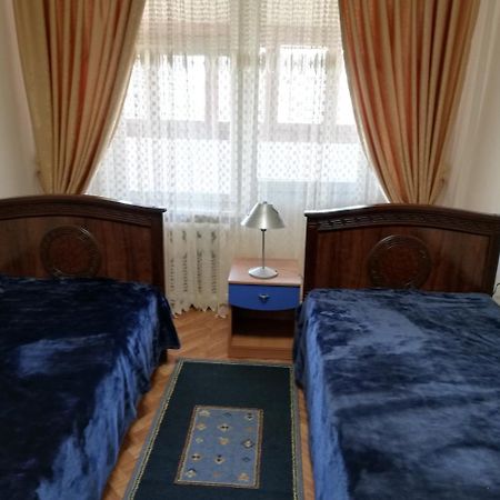 3Br Chorsu Apartment Tashkent Exterior photo