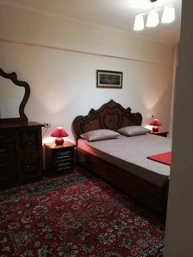 3Br Chorsu Apartment Tashkent Exterior photo